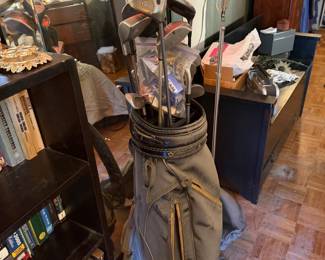 Steel and Graphite Mixed Golf Club Set in Bag