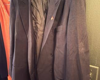 $100, Giorgio Armani Mav Black Blazer Made in Italy Mens Designer Sport Coat Jacket