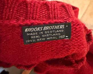 $60, Brooks Brothers Red Shetland Wool Sweater Made in Scotland 100% Wool Size 40 Crewneck Knit
