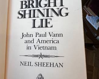 Neil Sheehan A Bright Shining Lie Hardcover Book