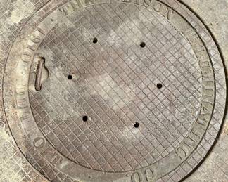 RARE 1910 The Edison Illuminating Co. man hole cover and surround!