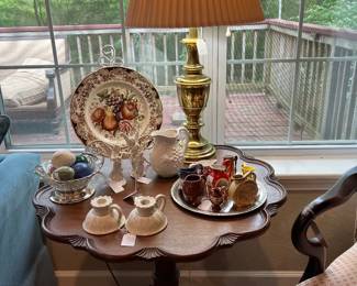 Dresden, English plate, Collection of Pitchers