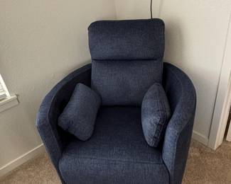 Modern Swivel Recliner Chair with Lumbar Pillows