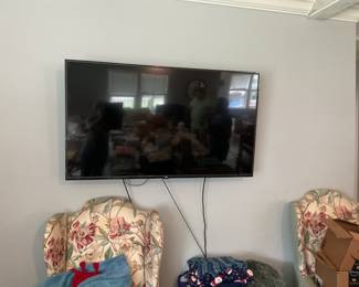 55" RCA tv with remote and wall mount bracket