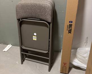 Folding Chairs w/ Table 