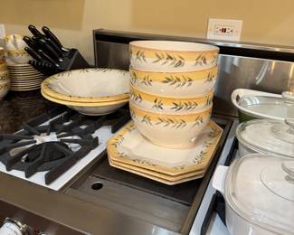 Crate & Barrel Dining Set 