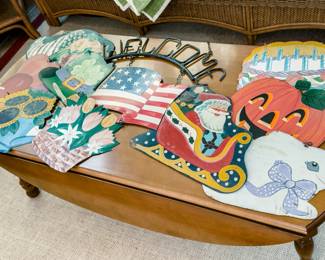 Seasonal Decorative Hanger