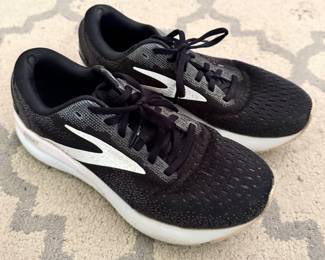 Brooke Tennis Shoe