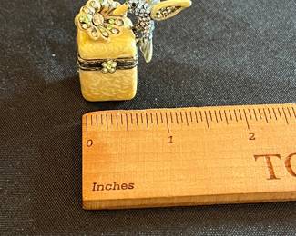 H88 - $30. Jay Strongwater Mini Hummingbird Trinket Box. 