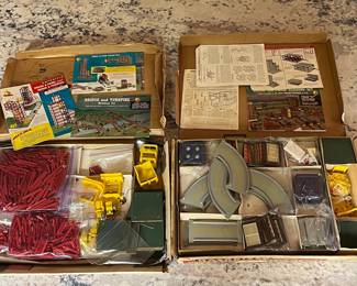 H44 - $65 for both sets. Motorized Girder and Panel/Bridge/Turnpike building set. Mixed and divided between both boxes. 1960’s Kenner’s game. 