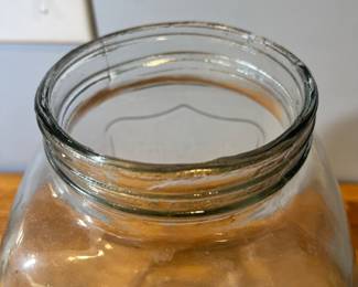 H83 - $25. Yorkshire Glassware drink Dispenser