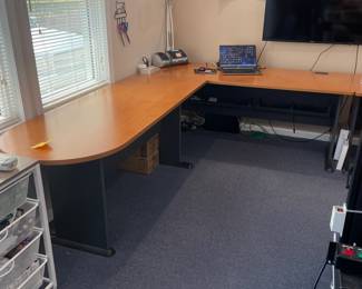 H26 - $225. 2 Piece L Shape Desk. Curved Piece Measures 71.25" x 26.75" deep x 29.5" tall.  Straight Edge Piece Measures 71.25" x 26.75" x 29.25" tall. 