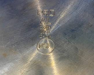 H82 - $35. Pro Al Heavy Aluminum Pot. 20 Qt. 