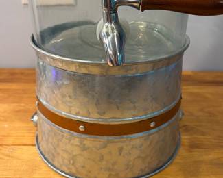 H78 - $65. Large VTG Liberty glass drink Dispenser 2.5 Gallon with stand. Measures 8" D x 15.5" T 