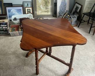 Antique drop leaf table