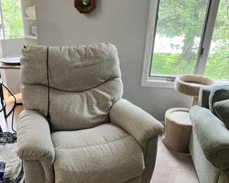 Electric recliner