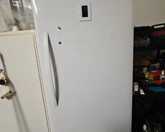 Kenmore Elite 17 cu. ft. Convertible Upright Freezer