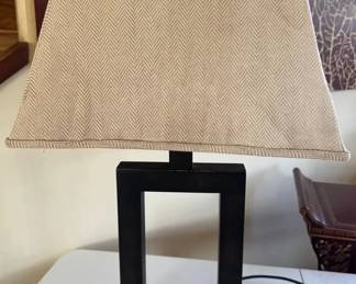 KKS052 - Better Homes & Garden Windowpane Lamp 