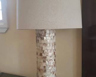 KKS080- Mother Of Pearl Lamp