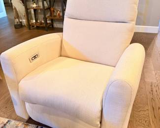 Matching Single Recliner Push Button excellent