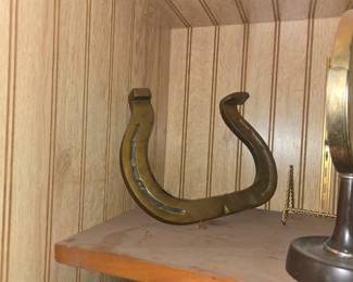 Horse shoe