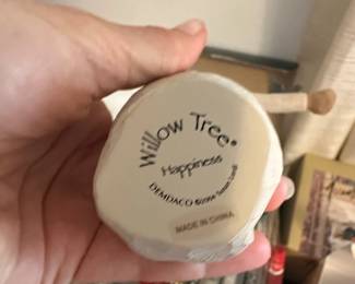 Willow Tree Happiness Figurine second image