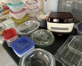 Vintage Rival CrockPot Slow Cooker with Floral Design second image