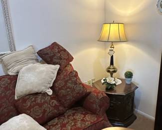 Traditional Floral Upholstered Sofa