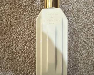 Ysatis de Givenchy Perfumed Beauty Veil