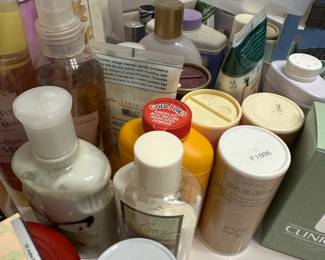 Assorted Bath and Body Products Lot fourth image
