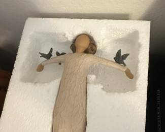 Willow Tree Happiness Figurine