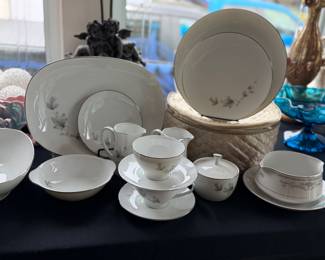 Elegant set of China