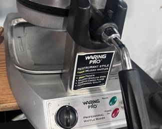 Professional waffle iron
