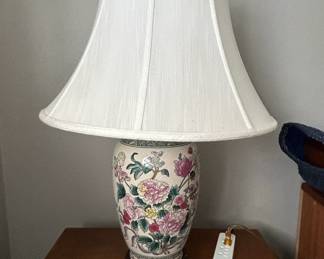 Chinese Export Porcelain Ginger Jar Table Lamp with Floral Motif