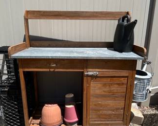 Wooden Potting Bench with Galvanized Metal Top