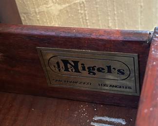 Nigels End Table with Glass Top fourth image