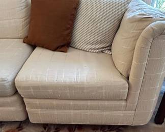 Ashley Furniture Donelson Creek Sectional Sofa fifth image