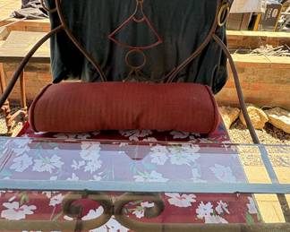 Metal woman face chair