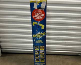 Lot #168 Blaster Brush II High Pressure Spray Telescopic Cleaning Brush Car Wash Tool