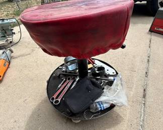 Lot #119 Ex-Cell Rolling Mechanic Creeper Stool Red Vinyl Padded Seat Tool Tray Garage