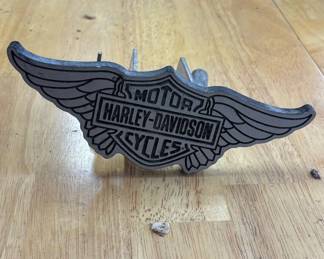 Lot #84 Vintage Harley-Davidson Motorcycles Winged Bar & Shield Hitch Plug Plasticolor
