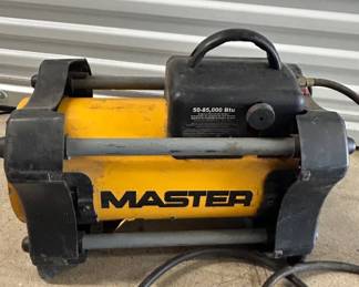 Lot #2 Master 50-85,000 BTU Propane Forced Air Heater Portable Workshop Garage