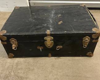 Lot #162 Vintage Black Metal Steamer Trunk Lot Fishing Lures Tackle Shimano Reel Box