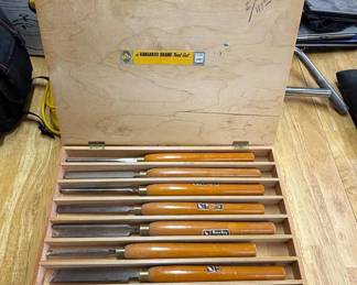 Lot #89 Vintage Kangaroo Brand Wood Lathe Turning Chisel Tool Set in Wood Box