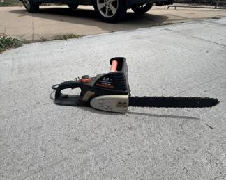 Lot #138 Remington Electric Chainsaw 16 Inch 3.0 HP Corded Chain Saw Tree Trimming