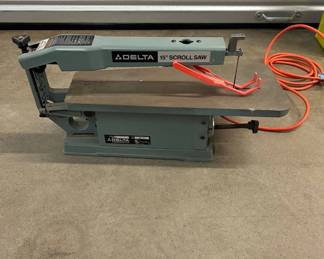 Lot #170 Delta 15" Scroll Saw Cat No 40-150 Cast Iron Table Variable Speed Woodworking