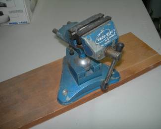 Fishing Lure Vise