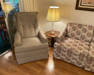 Miscellaneous furniture and lamps
