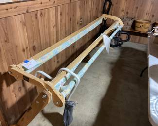 Quilting loom