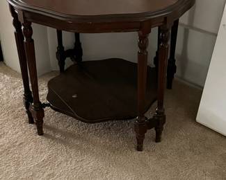 Victorian-style parlour side table